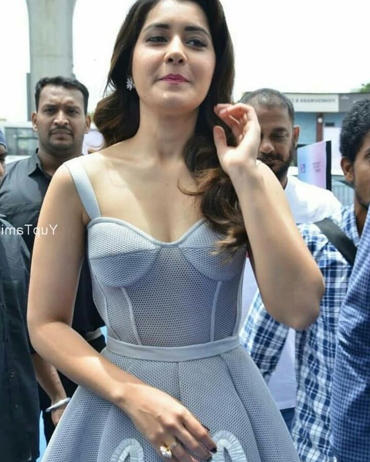 Rashi khanna sexy very hot