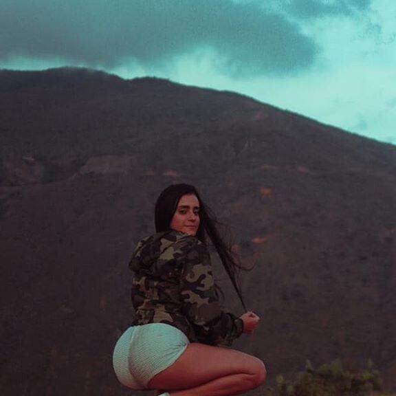 On Instagram- polethvillalba