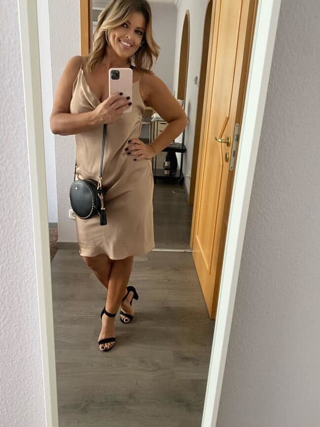 Smiling milf