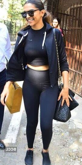 Bollywood actress in tight pants