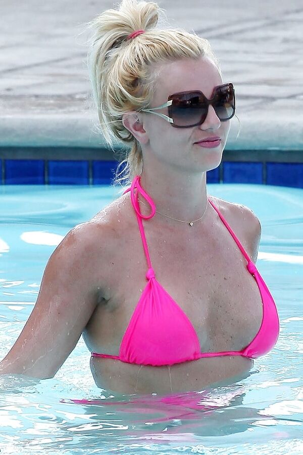 Britney Spears Fucking Goddess Body