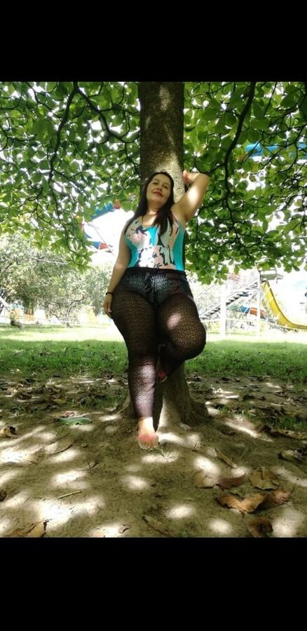 Mamacita Nalgona madura Jennifer
