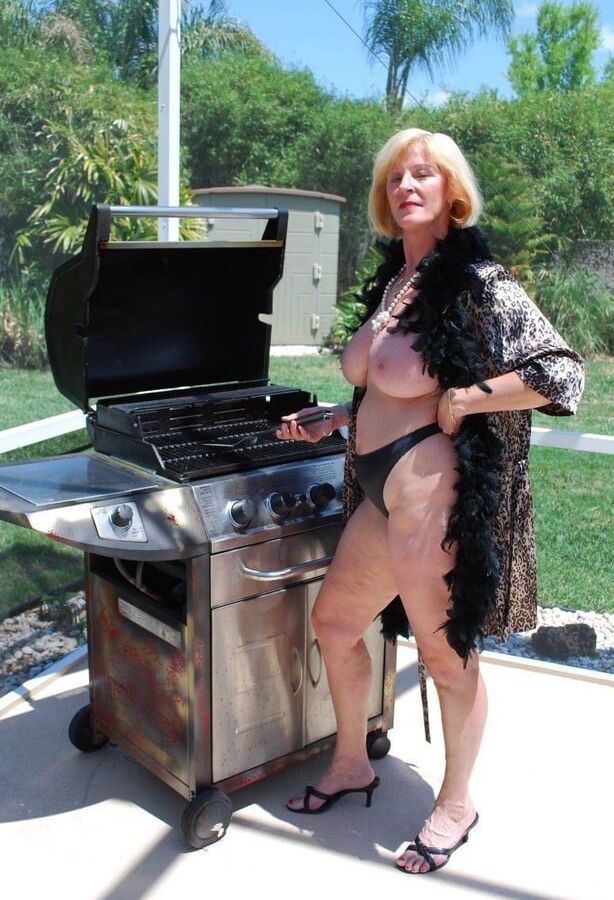 perfect gilfs and milfs!