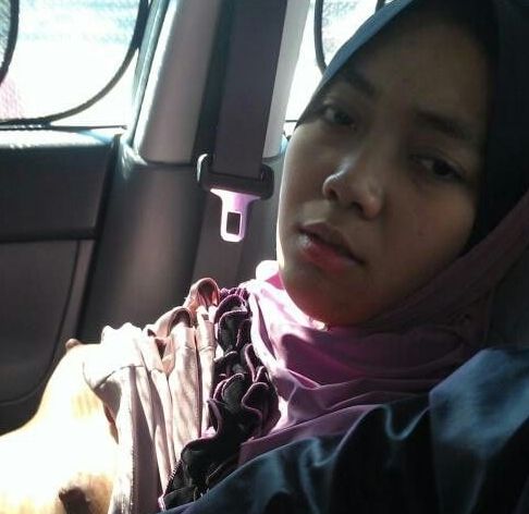 Ibu buah dada besar