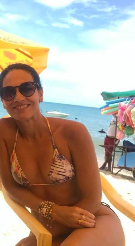 COROA IVONE GATA