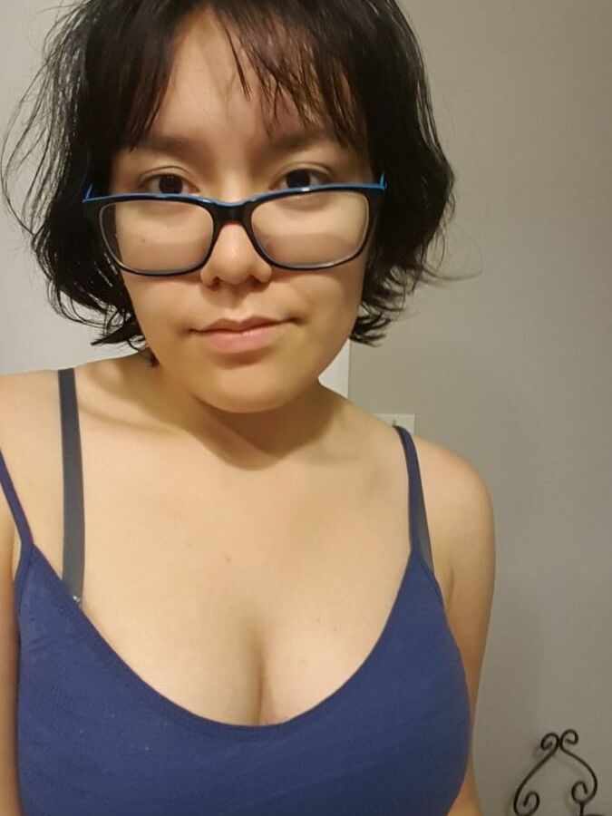 Asian Slut Daisy Exposed