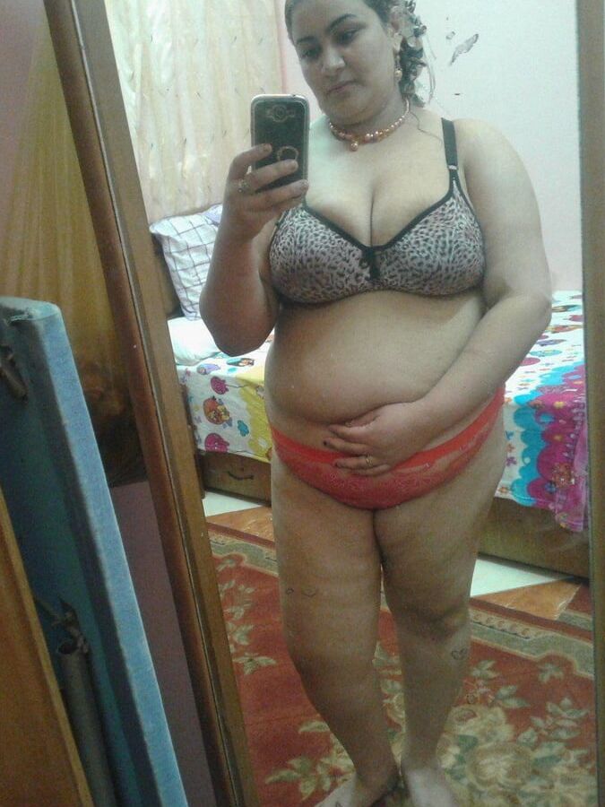 Arab - pics that were not meant to be shared