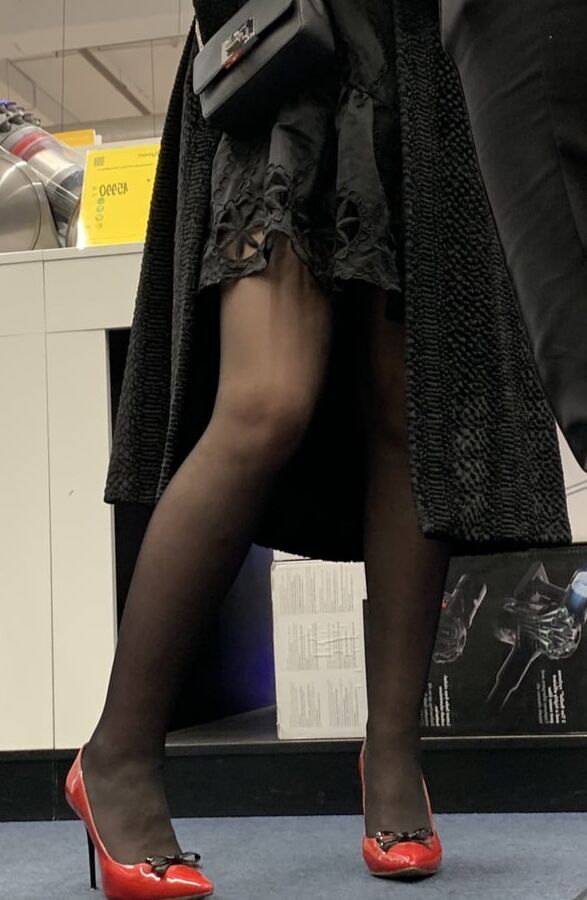 Beautiful milf sexy mom