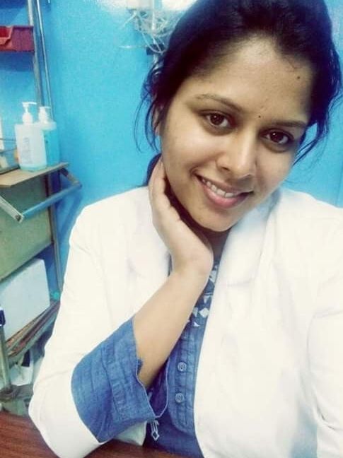 Sri Lankan big boobs doctor