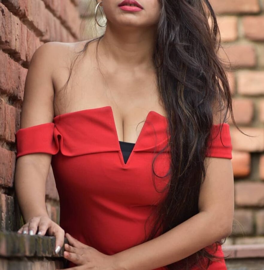 Neha k bade boobs