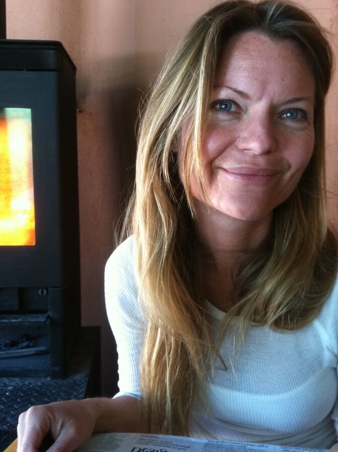 Sexy wife Kate (not mine)