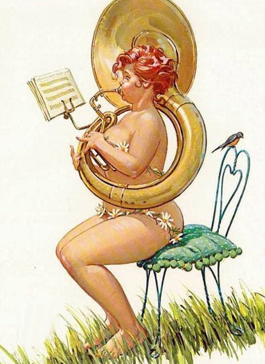 Plus-Size Pin-Up Hilda