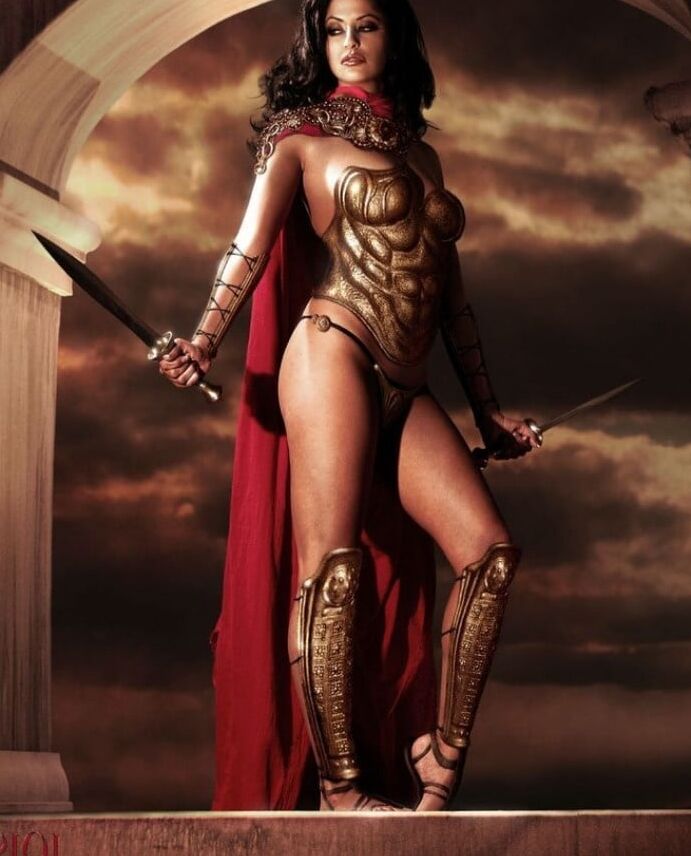 Female fantasy warriors