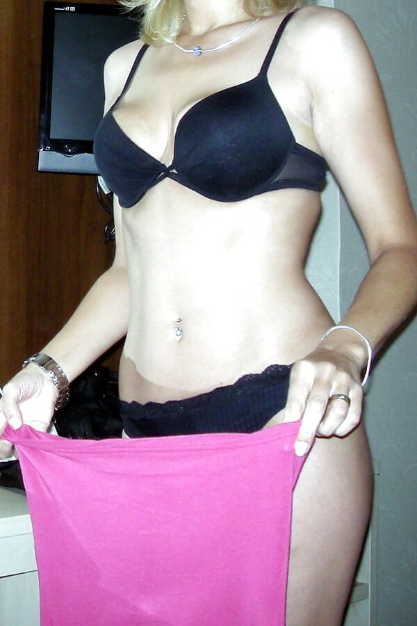 busty and blonde barbara top huge