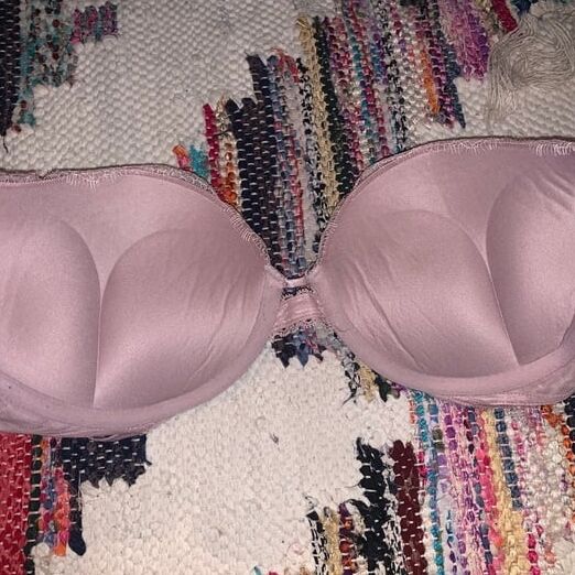 Girl Selling All Her Bombshell Bras