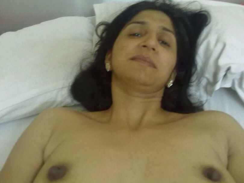 Sangeeta verma indian wife nude hot pic