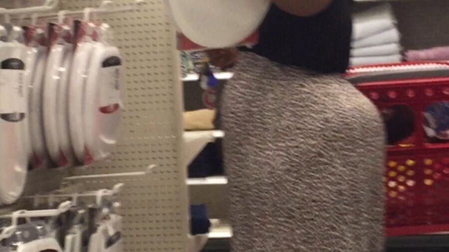 UNREALISTIC SSBBW MILF