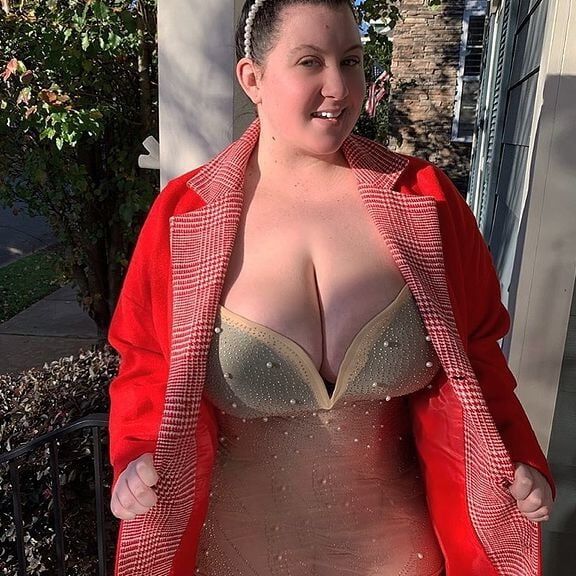 Lauren Facebook