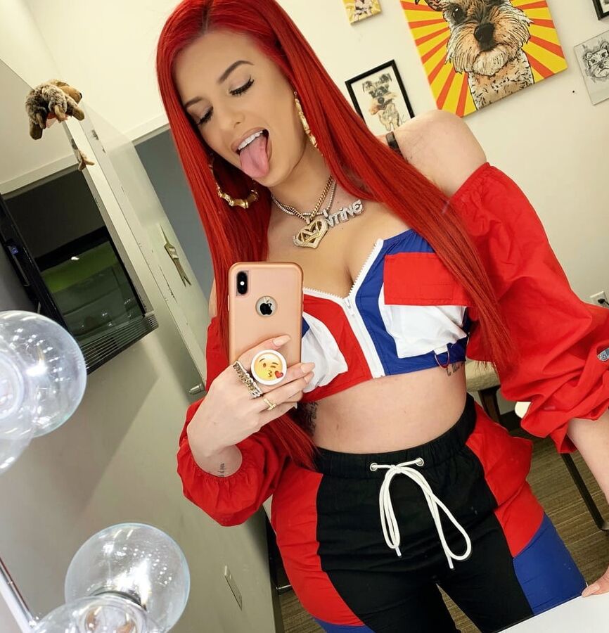 Baddie Of The Month(February )