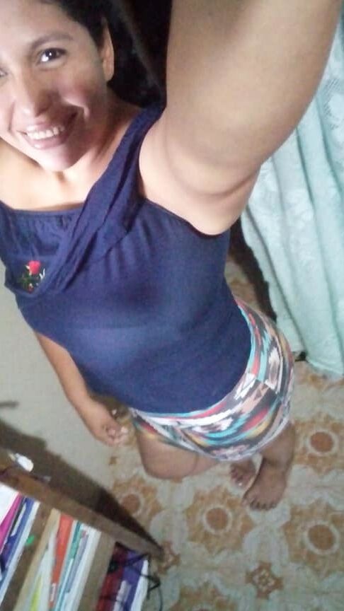 samira lopez poblana caliente