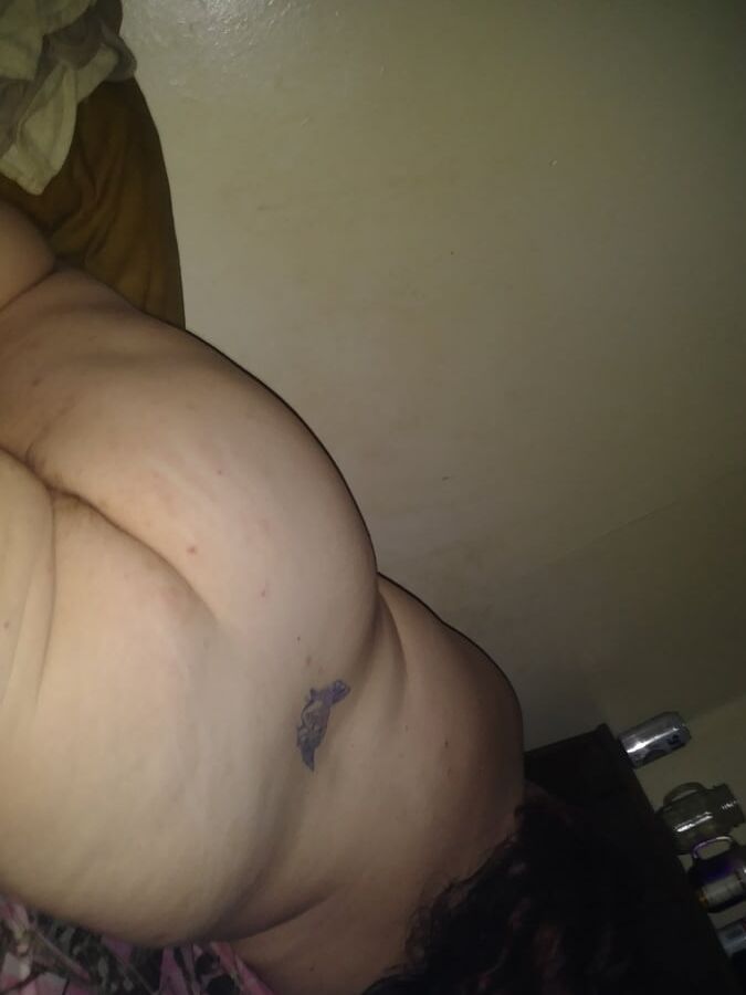 . Redneck BBW Newlyweds in Maryland