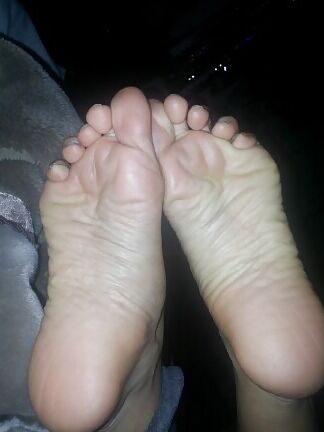 Fitness Wife- Feet&amp;Soles