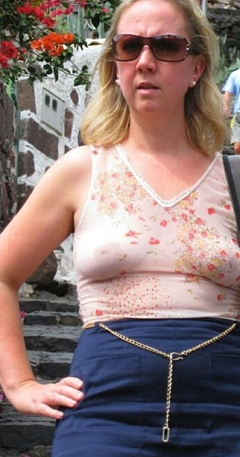 fantastic Lady with fine Nipples