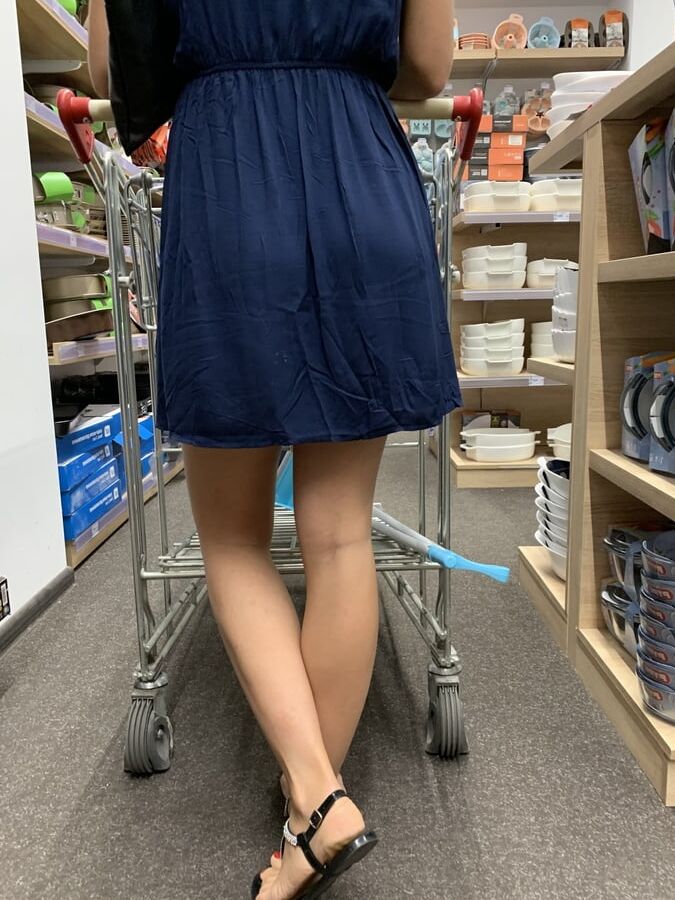Upskrt blue dress