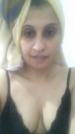Desi hot bitch