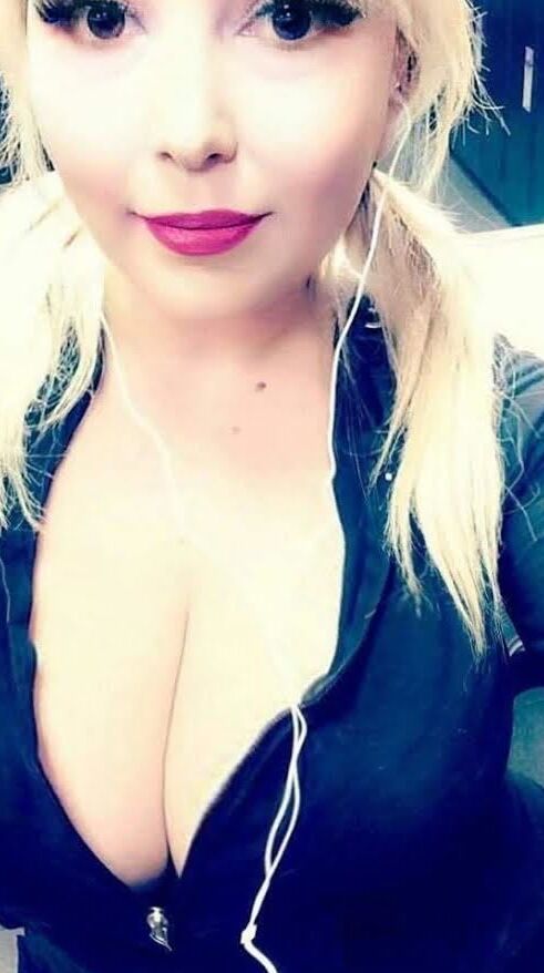 PAWG Mexican Liz From Long Beach  inch ASS