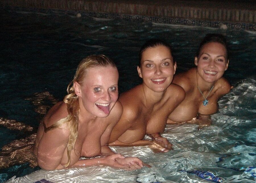 Groups Of Nude Girls