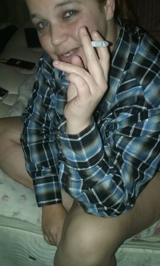 Gilfs milfs cigarettes