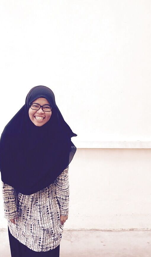Awek Tudung Bontot Lebar