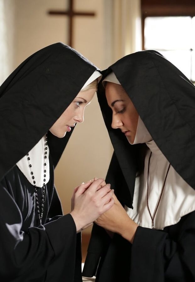 Religious play of the habit