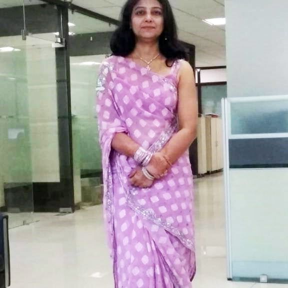 Sangeetha desi Aunty