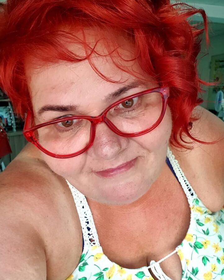 Coroa tezuda (bbw gilf)