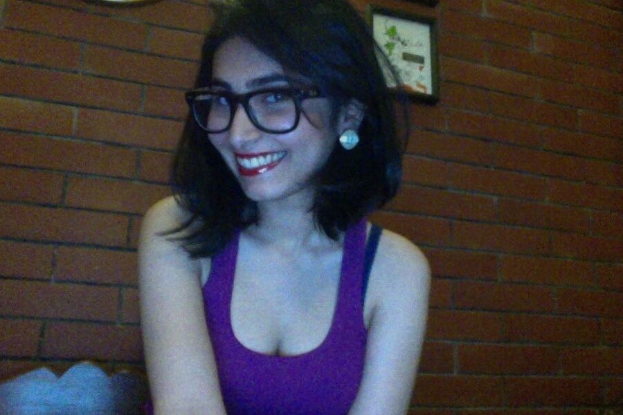 Desi Indian Paki Cleavage Part