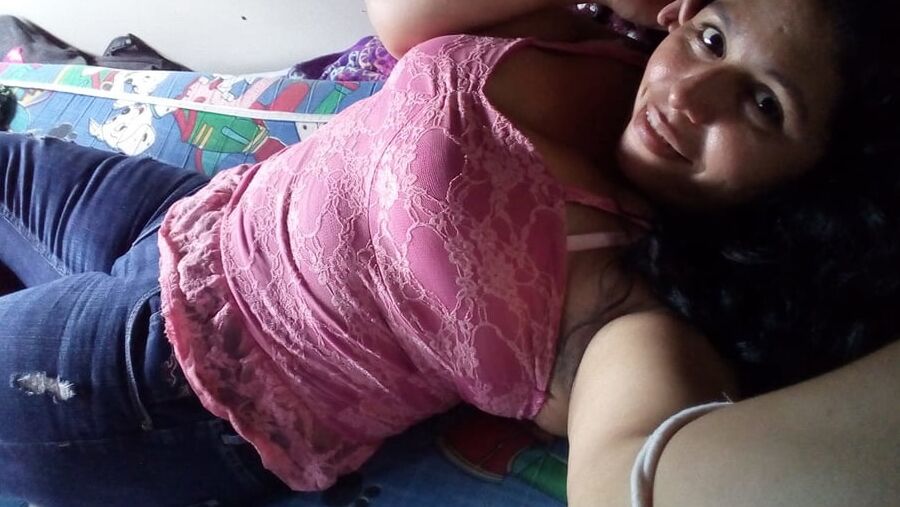 samira lopez poblana caliente