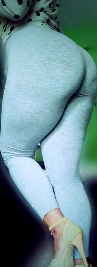Yes its me and my fatty athlatic body