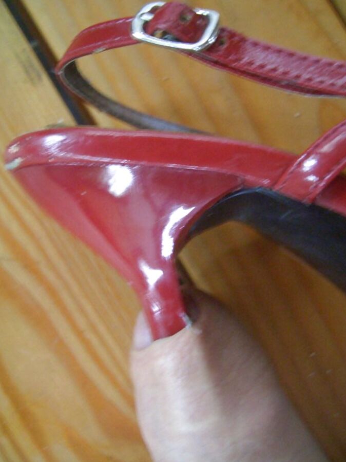 Ex-gf sandals