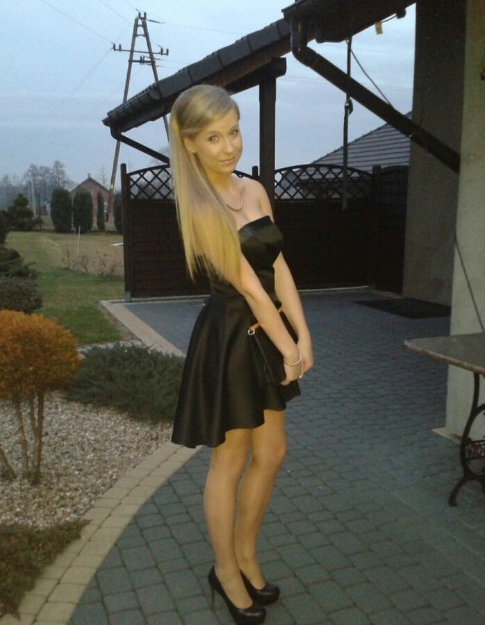mini skirt and more