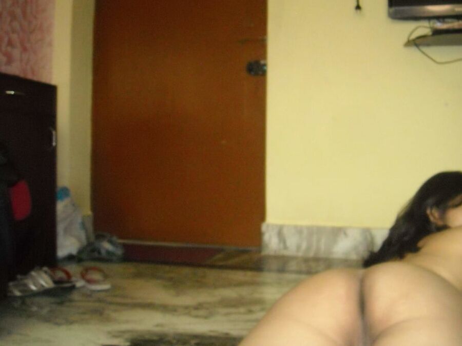 Desi horny Indian slut bhabhi