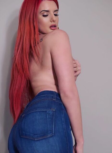 Baddie Of The Month(February )