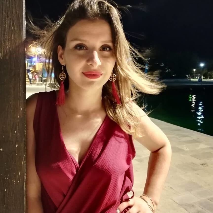 Kalokairi Kavala tsoulaki touristria