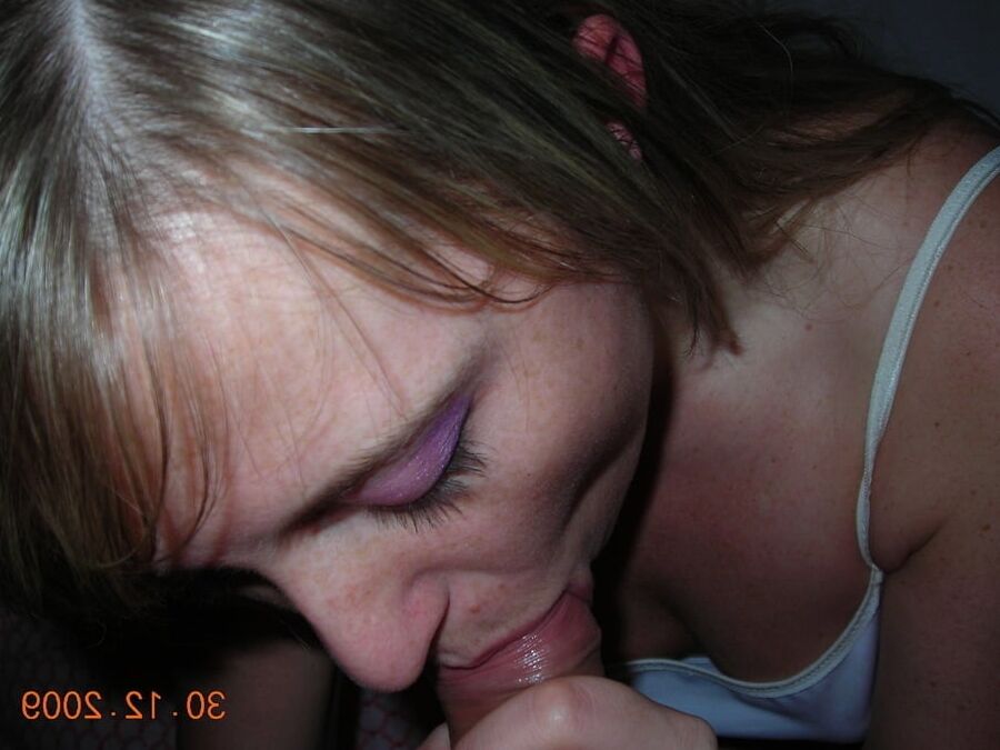 BLOND WIFE BRIDE