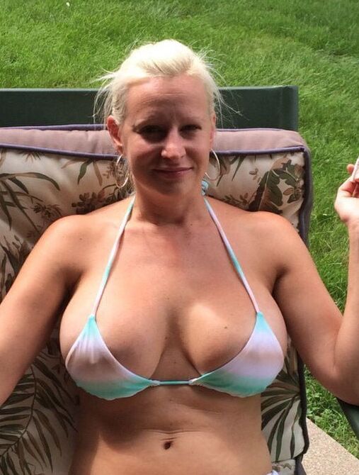 Gilfs milfs cigarettes