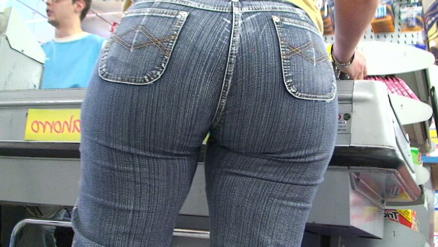 CANDID BIG ASS SPANISH PAWG CULAZO from GLUTEUS DIVINUS