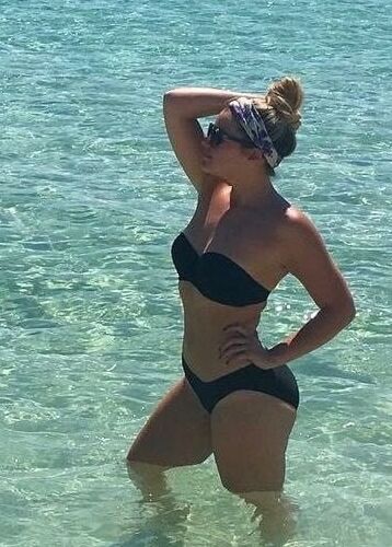 Lauren Alaina &amp; her big fat ass!