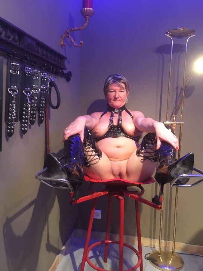 Henriette slave whore expose