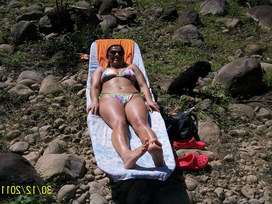 . Costa Rican couple